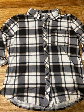 just be Black, White & Gray Plaid Button-Down Shirt